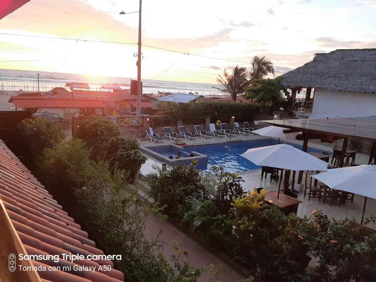 Hotel La Vista Canoa Buitenkant foto